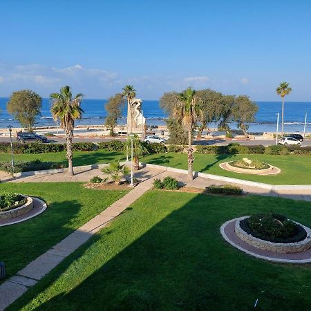 First Sea Line Apartment, Acre - Amazing Coastal View In Heart Of Akko Esterno foto